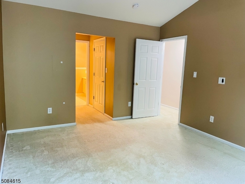 313 Hannah Way Bridgewater, NJ 08807 - Photo 8 of 15