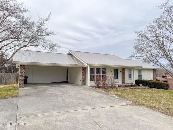 $415,000 | 529 Hardin Lane, Sevierville, TN 37862