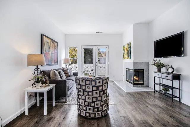 $900,000 | 1424 Market Street, Oakland, CA 94607