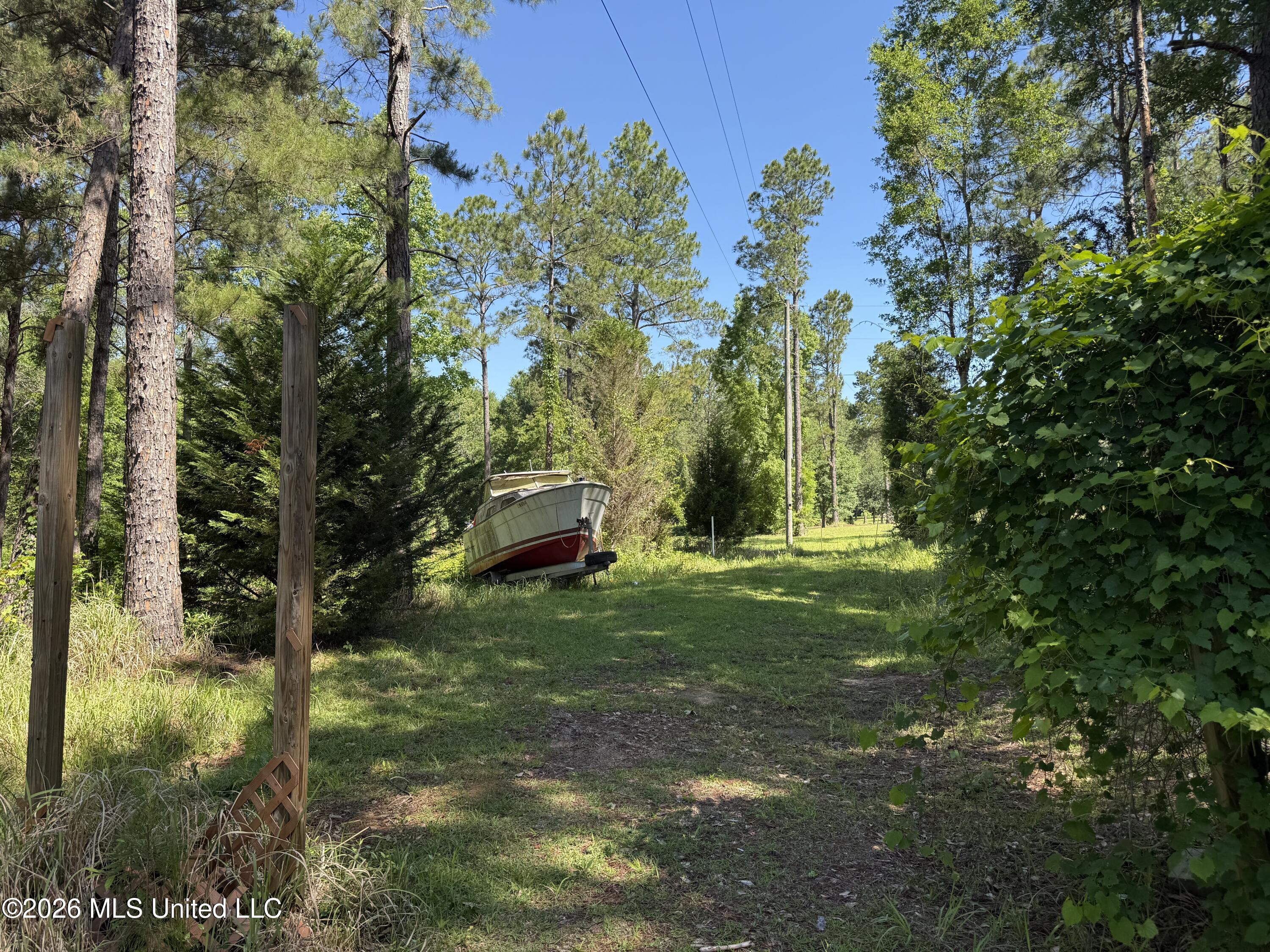 12876 Indian Springs Road Picayune, MS 39466 - Photo 21 of 30 IMG_4179