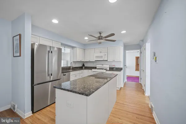 $649,900 | 8 Locust Drive, Malvern, PA 19355