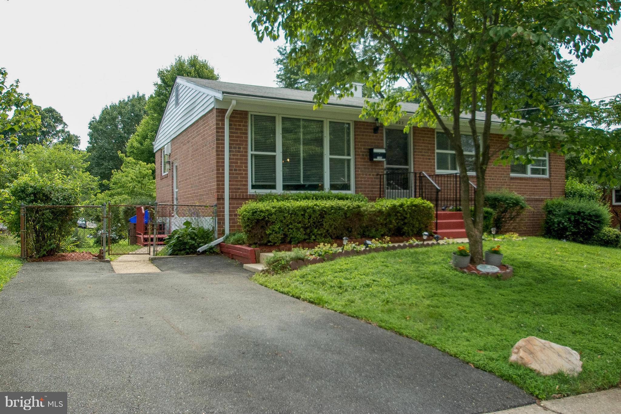 11803 Selfridge Road Silver Spring, MD 20906 - Photo 2 of 30 Exterior (Front)