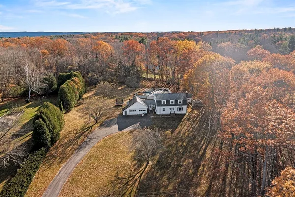 $435,000 | 277 West Street, Barre, MA 01005