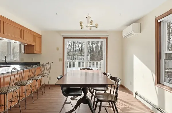 $435,000 | 277 West Street, Barre, MA 01005