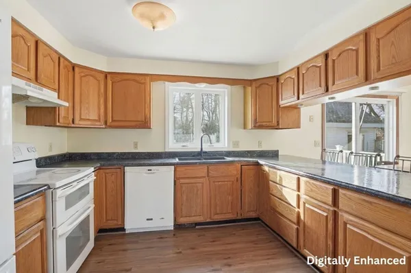 $435,000 | 277 West Street, Barre, MA 01005