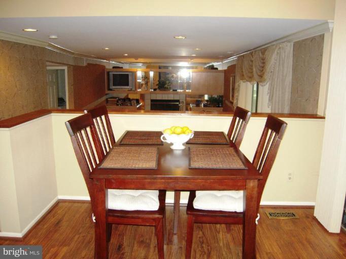2006 Burdock Road Baltimore, MD 21209 - Photo 14 of 22 Breakfast Area