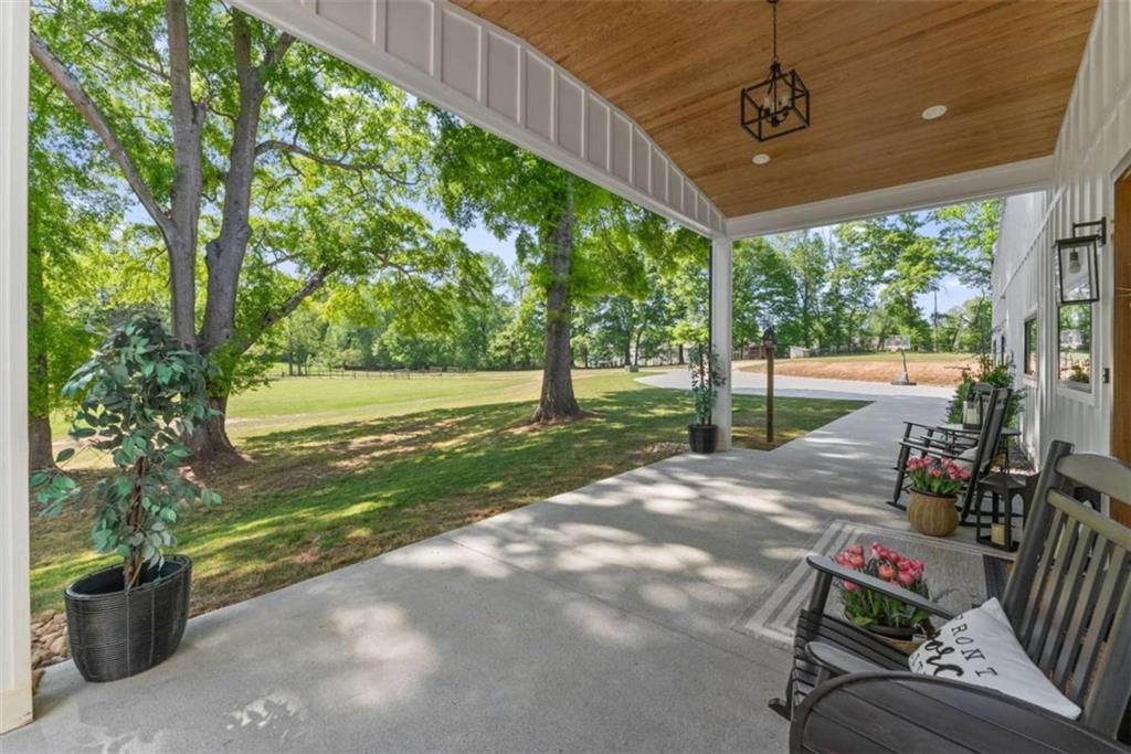 951 Canter Way Jefferson, GA 30549 - Photo 9 of 86