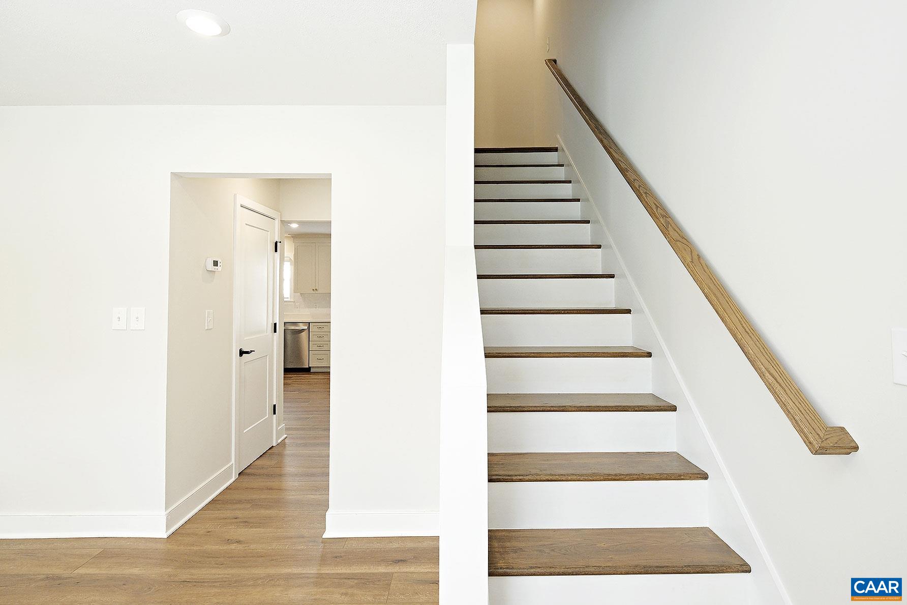 917 Belmont Avenue Charlottesville, VA 22902 - Photo 3 of 15