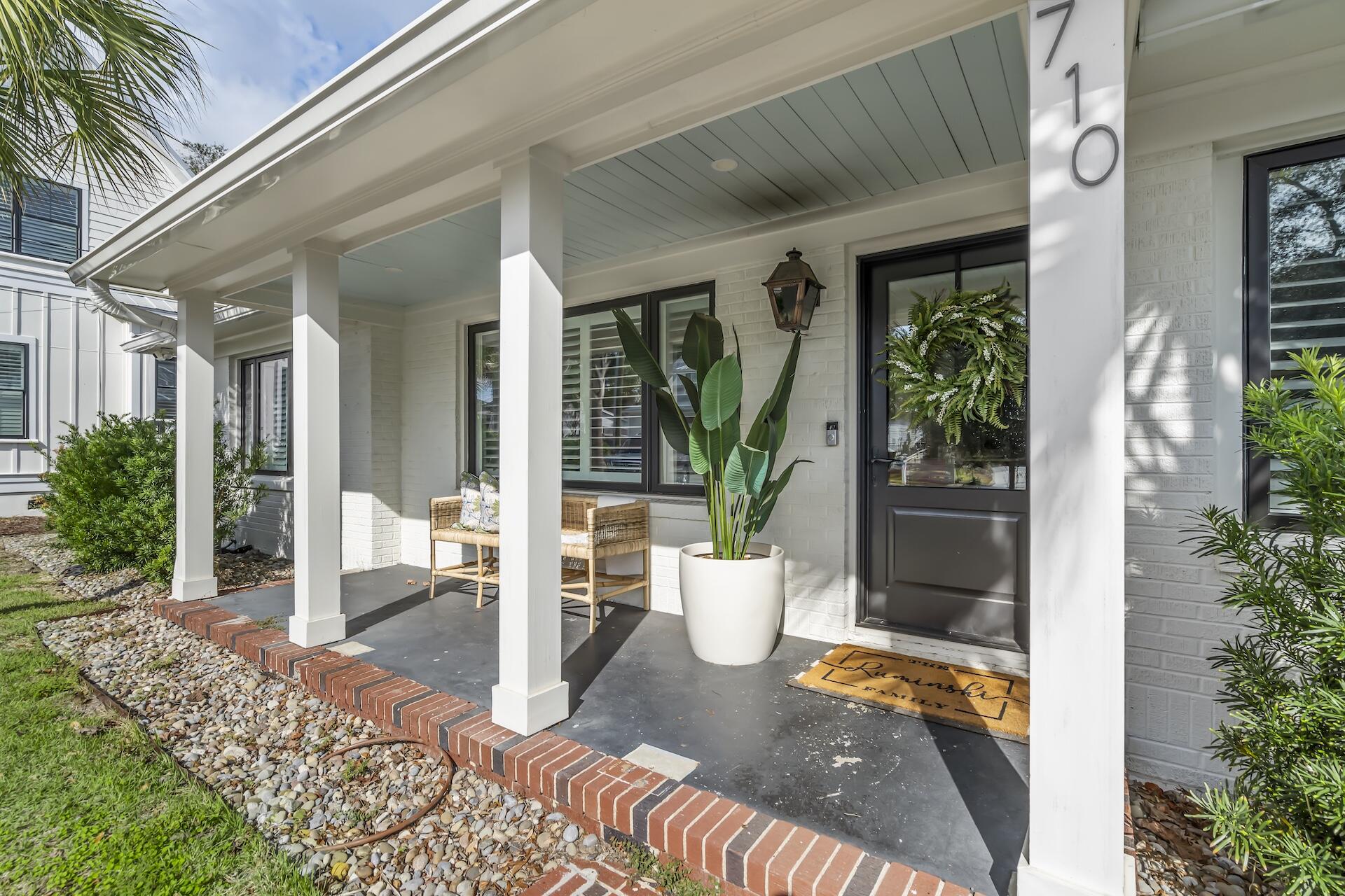 710 Simmons Street Mount Pleasant, SC 29464 - Photo 2 of 51 SDH05849