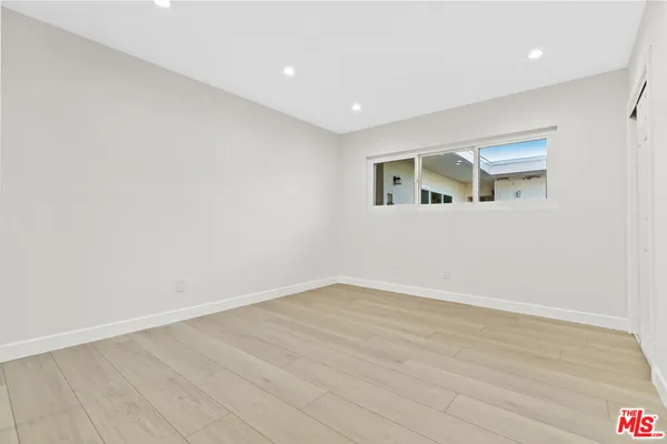 $3,000 | 330 East Dryden Street, Unit 3, Glendale, CA 91207