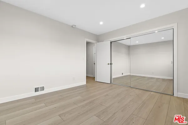 $3,000 | 330 East Dryden Street, Unit 3, Glendale, CA 91207