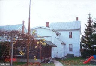 27 West Main Street Quentin, PA 17042 - Photo 2 of 3 Gallery Image 2