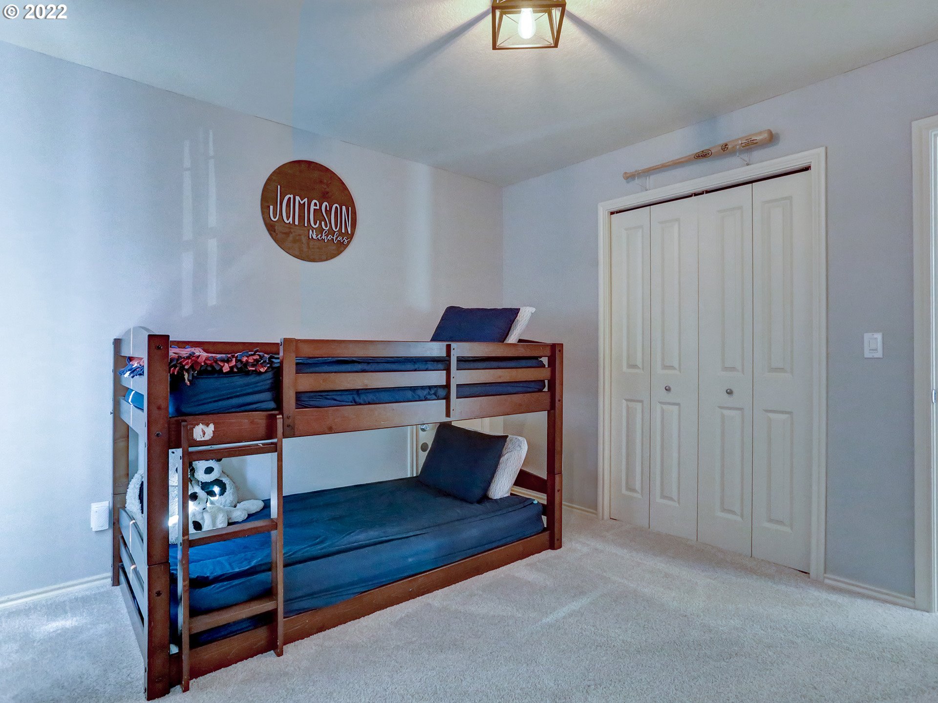 1098 Epperly Way West Linn, OR 97068 - Photo 23 of 32 a room with furniture and wall paintings