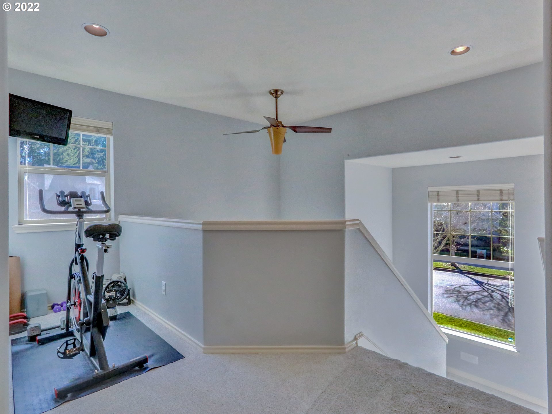 1098 Epperly Way West Linn, OR 97068 - Photo 30 of 32 a view of a room with gym equipment