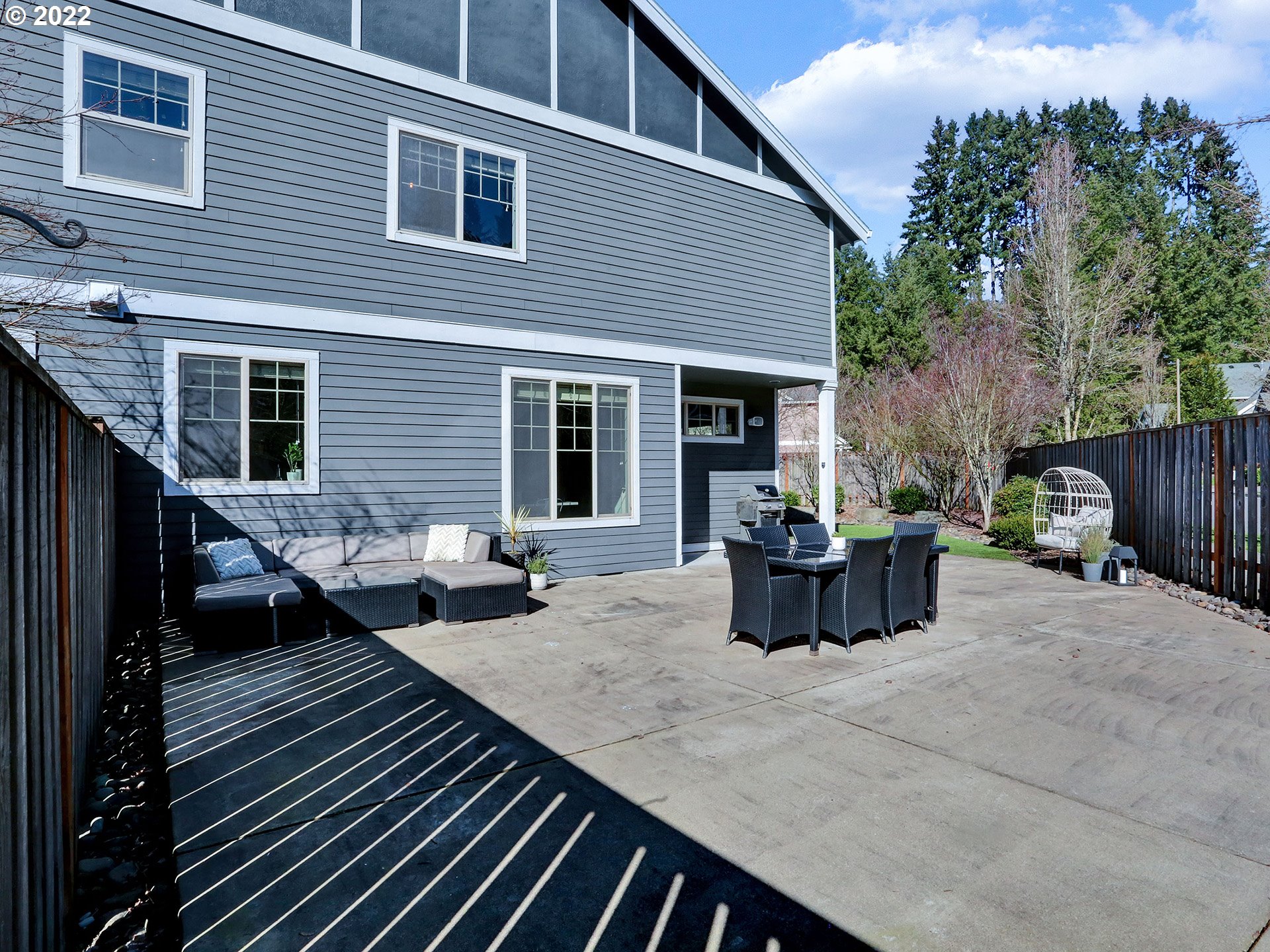 1098 Epperly Way West Linn, OR 97068 - Photo 31 of 32 a view of backyard with seating space and wooden fence
