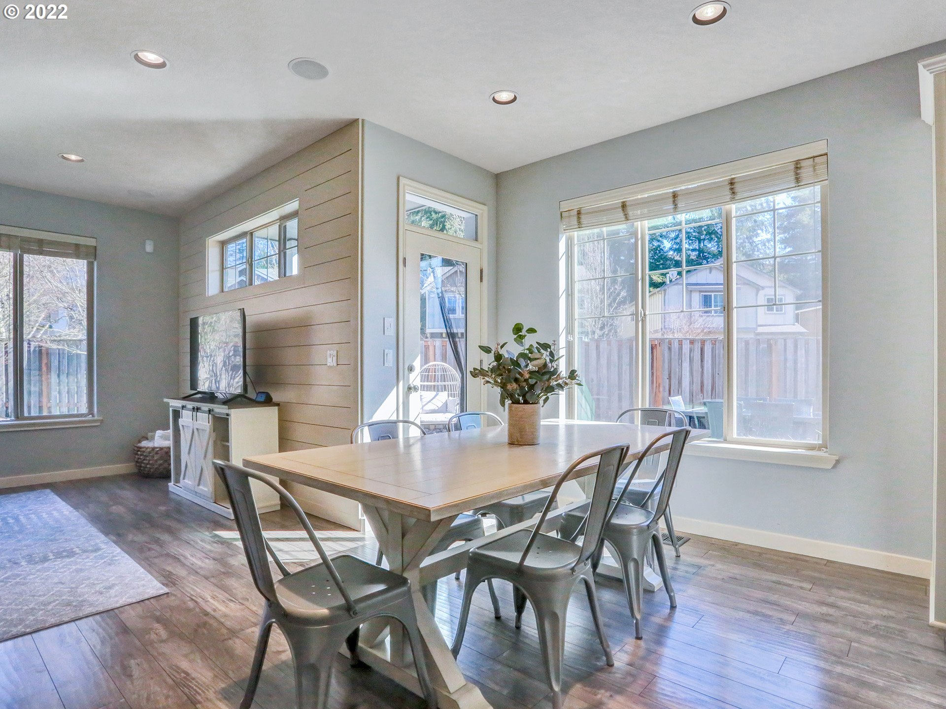 1098 Epperly Way West Linn, OR 97068 - Photo 8 of 32 a view of a dining room with furniture and window