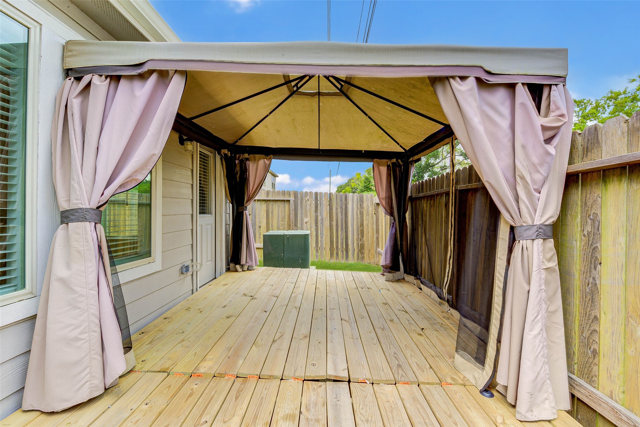 239 Murrieta Lane Rosharon, TX 77583 - Photo 26 of 27 Gallery Image 26