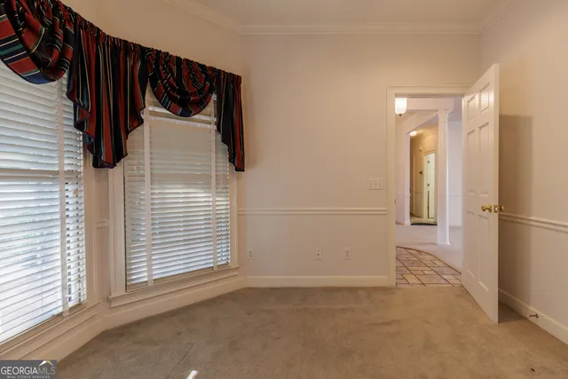 a view of a closet area