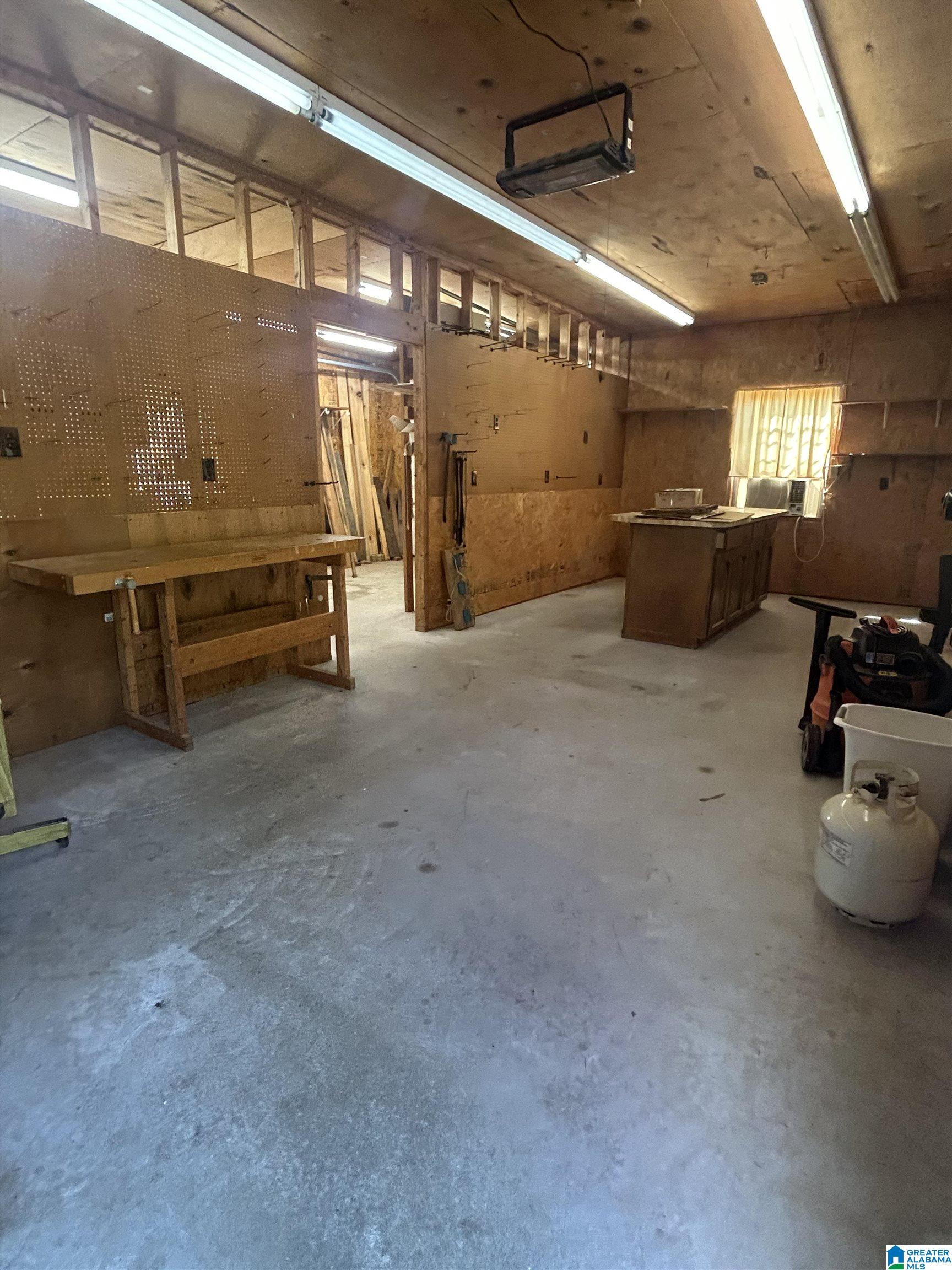 201 Ferry Road Columbiana, AL 35051 - Photo 31 of 33