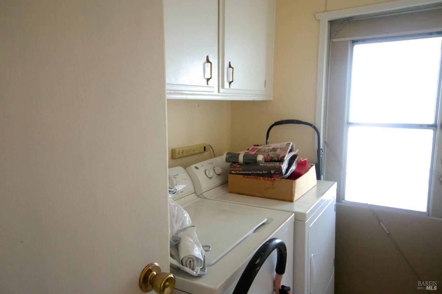 529 Colonial Park Drive Santa Rosa, CA 95403 - Photo 26 of 27 Laundry room and back door to carport