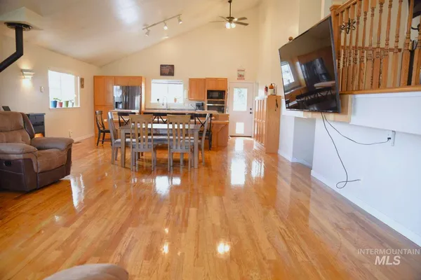 $585,000 | 1065 Loafer Lane, Weiser, ID 83672