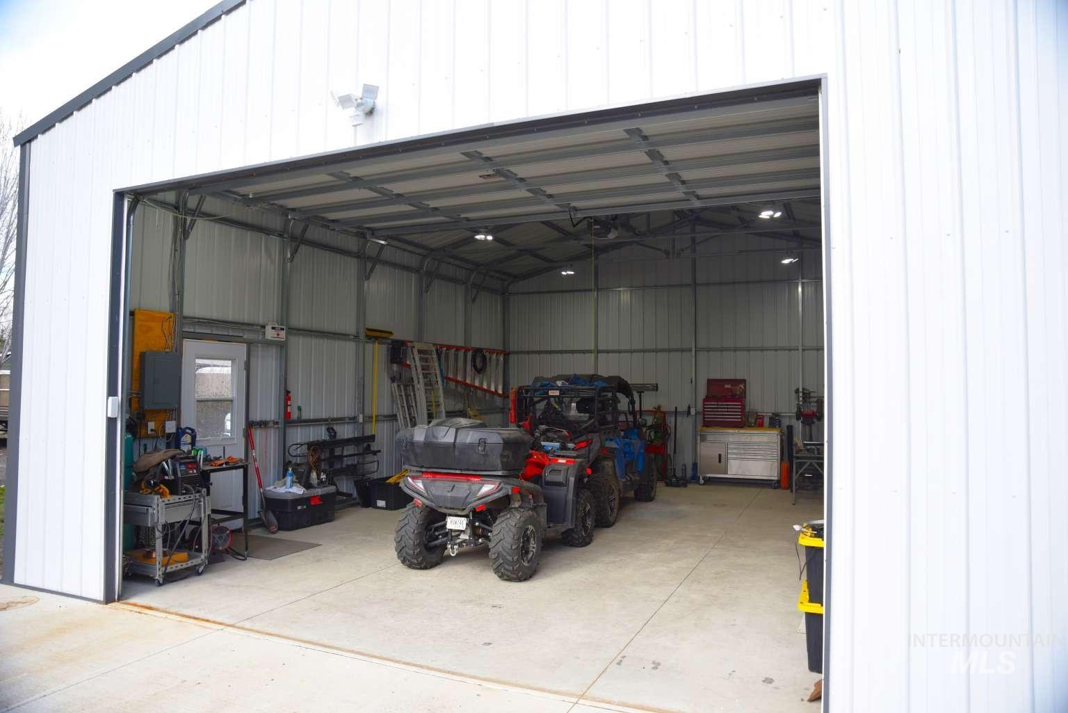 1065 Loafer Lane Weiser, ID 83672 - Photo 4 of 36 Garage featuring electric panel