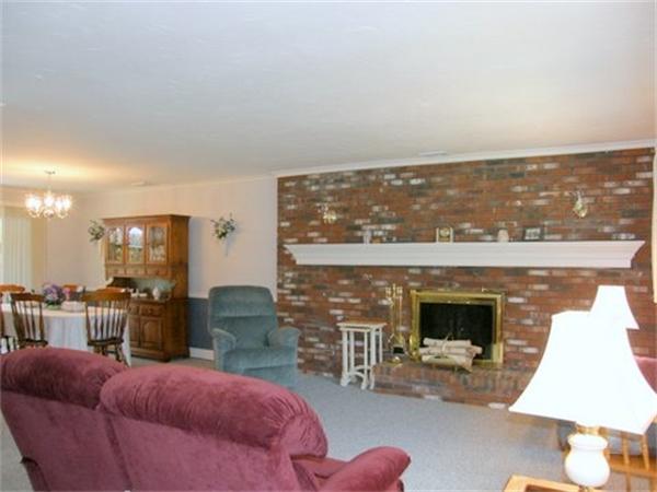 58 Indian Run Road Bellingham, MA 02019 - Photo 2 of 27