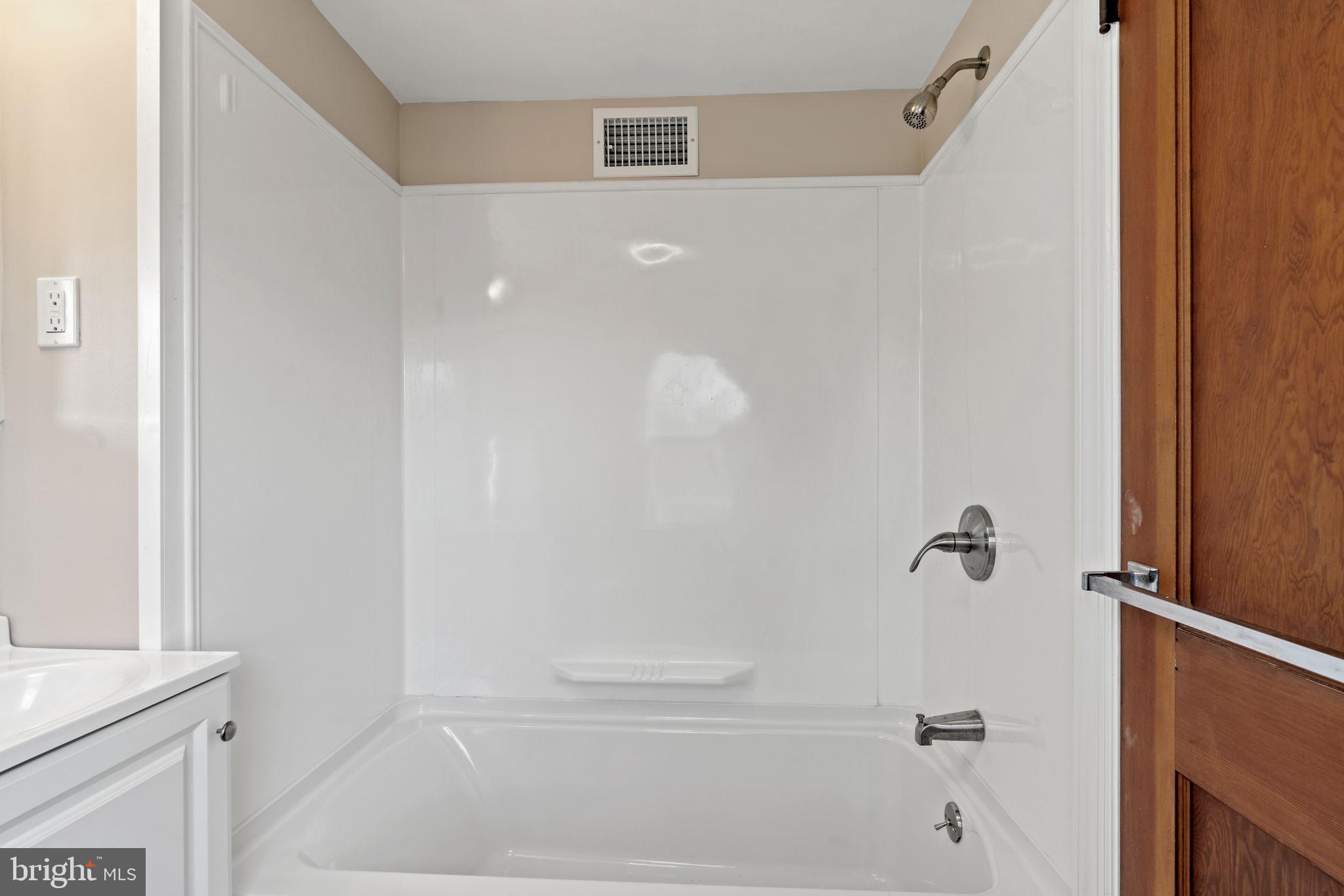 304 Ryanard Road Wallingford, PA 19086 - Photo 25 of 33