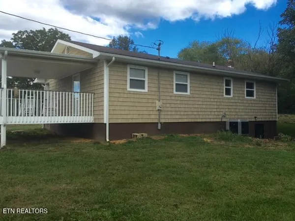 $199,900 | 200 Jones Ridge Road, Speedwell, TN 37870