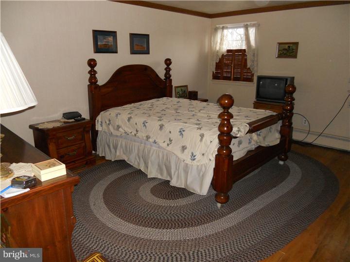 2272 Hedgewood Road Hatfield, PA 19440 - Photo 8 of 11 Gallery Image 8