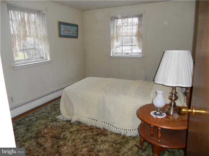 2272 Hedgewood Road Hatfield, PA 19440 - Photo 9 of 11 Gallery Image 9