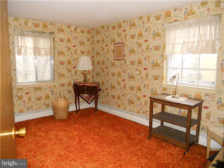 2272 Hedgewood Road Hatfield, PA 19440 - Photo 10 of 11 Gallery Image 10