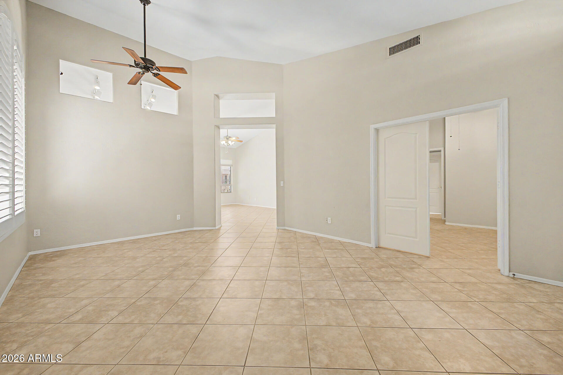 3060 North Ridgecrest, Unit 132 Mesa, AZ 85207 - Photo 6 of 33 06 - Ridgecrest