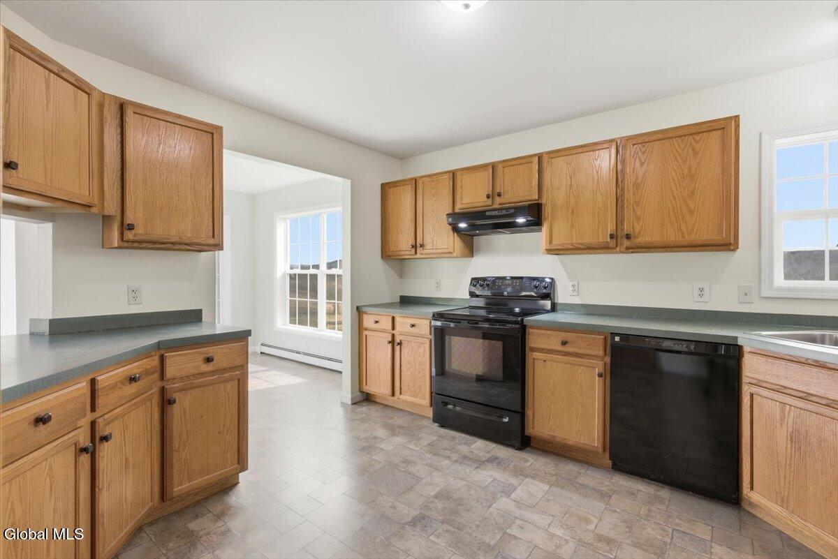 124 Mineral Springs Road Melrose, NY 12121 - Photo 11 of 44 19-007_MW2_5794