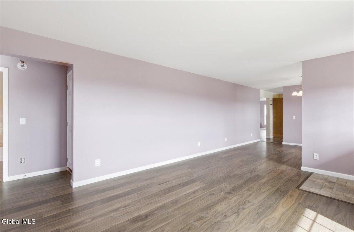 124 Mineral Springs Road Melrose, NY 12121 - Photo 17 of 44 17-005_MW2_5884