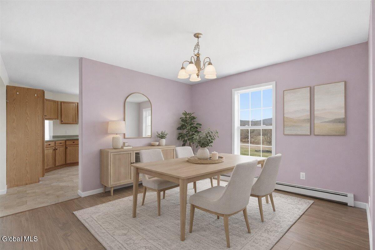 124 Mineral Springs Road Melrose, NY 12121 - Photo 7 of 44 39-Dining room