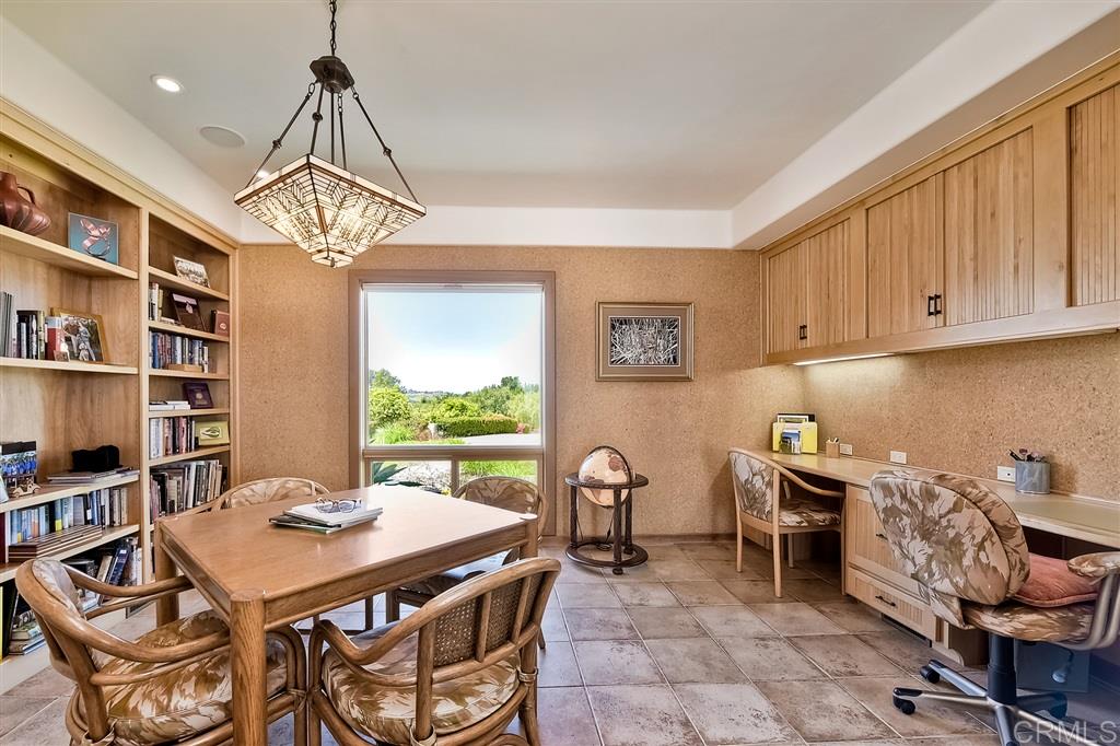 10 Rollingview Lane Fallbrook, CA 92028 - Photo 12 of 25 Gallery Image 12