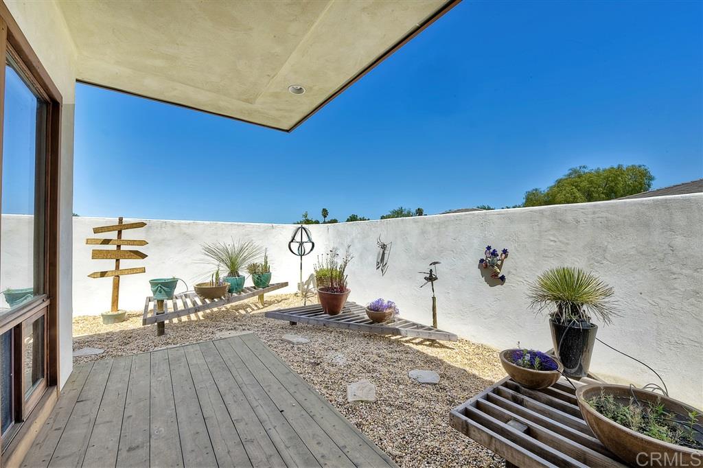 10 Rollingview Lane Fallbrook, CA 92028 - Photo 19 of 25 Gallery Image 19