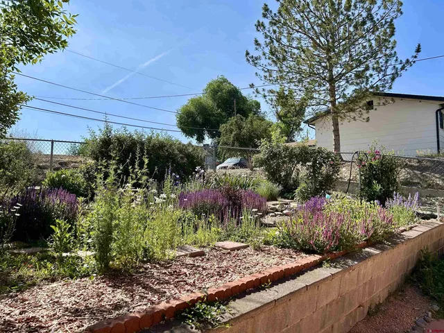 a picture of a bathroom with a window