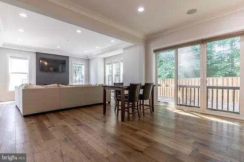 $1,299,900 | 14669 Battery Ridge Lane, Centreville, VA 20120