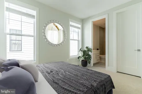 $1,299,900 | 14669 Battery Ridge Lane, Centreville, VA 20120