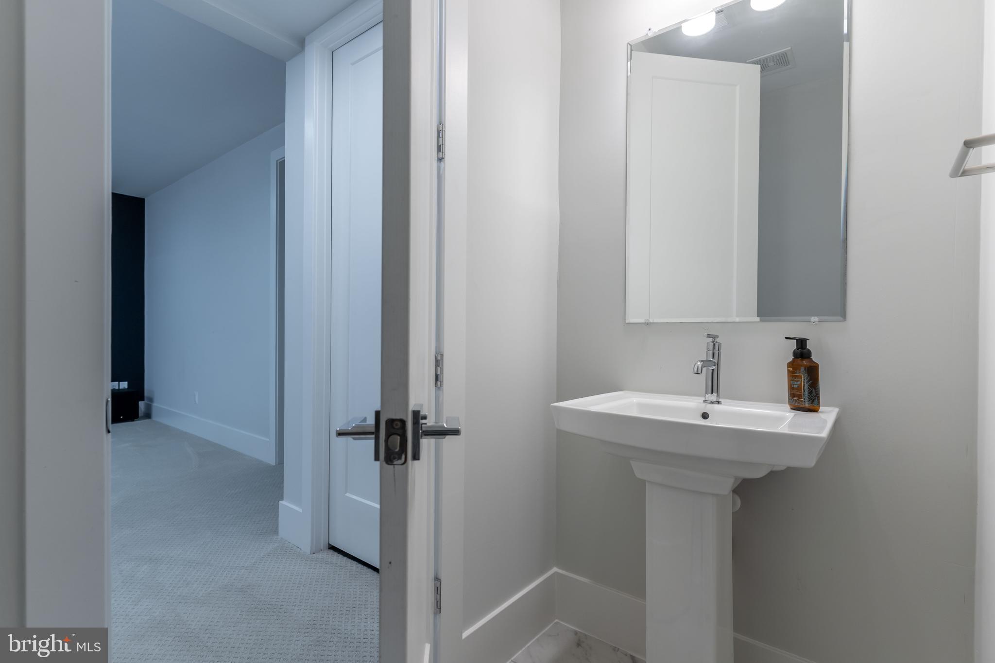 14669 Battery Ridge Lane Centreville, VA 20120 - Photo 55 of 74