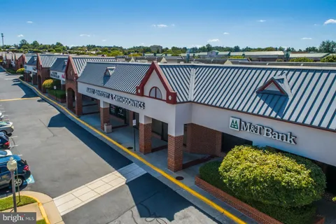 $1,299,900 | 14669 Battery Ridge Lane, Centreville, VA 20120