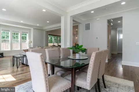 $1,299,900 | 14669 Battery Ridge Lane, Centreville, VA 20120