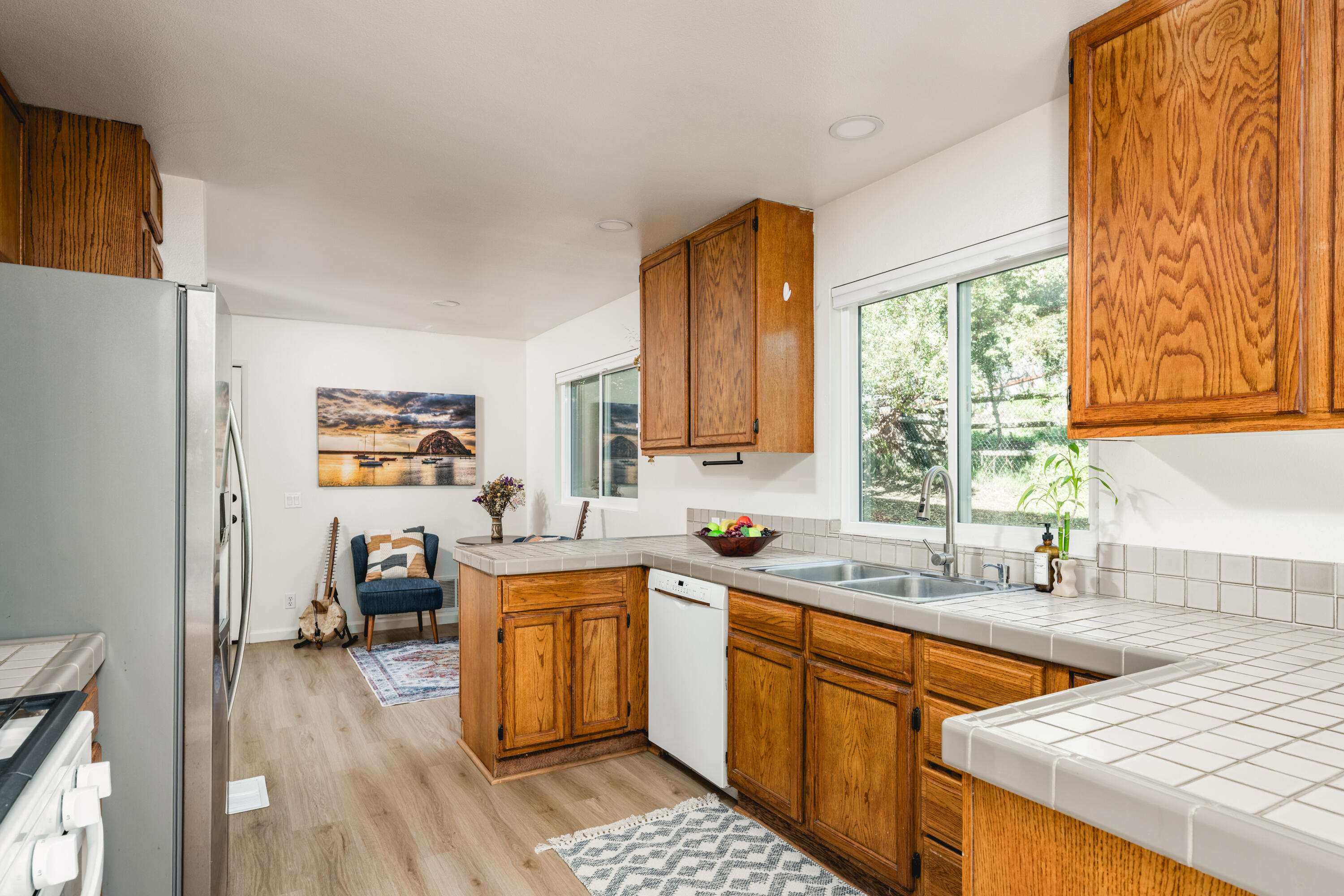 4856 Glenn Road Santa Barbara, CA 93105 - Photo 11 of 25 Kitchen