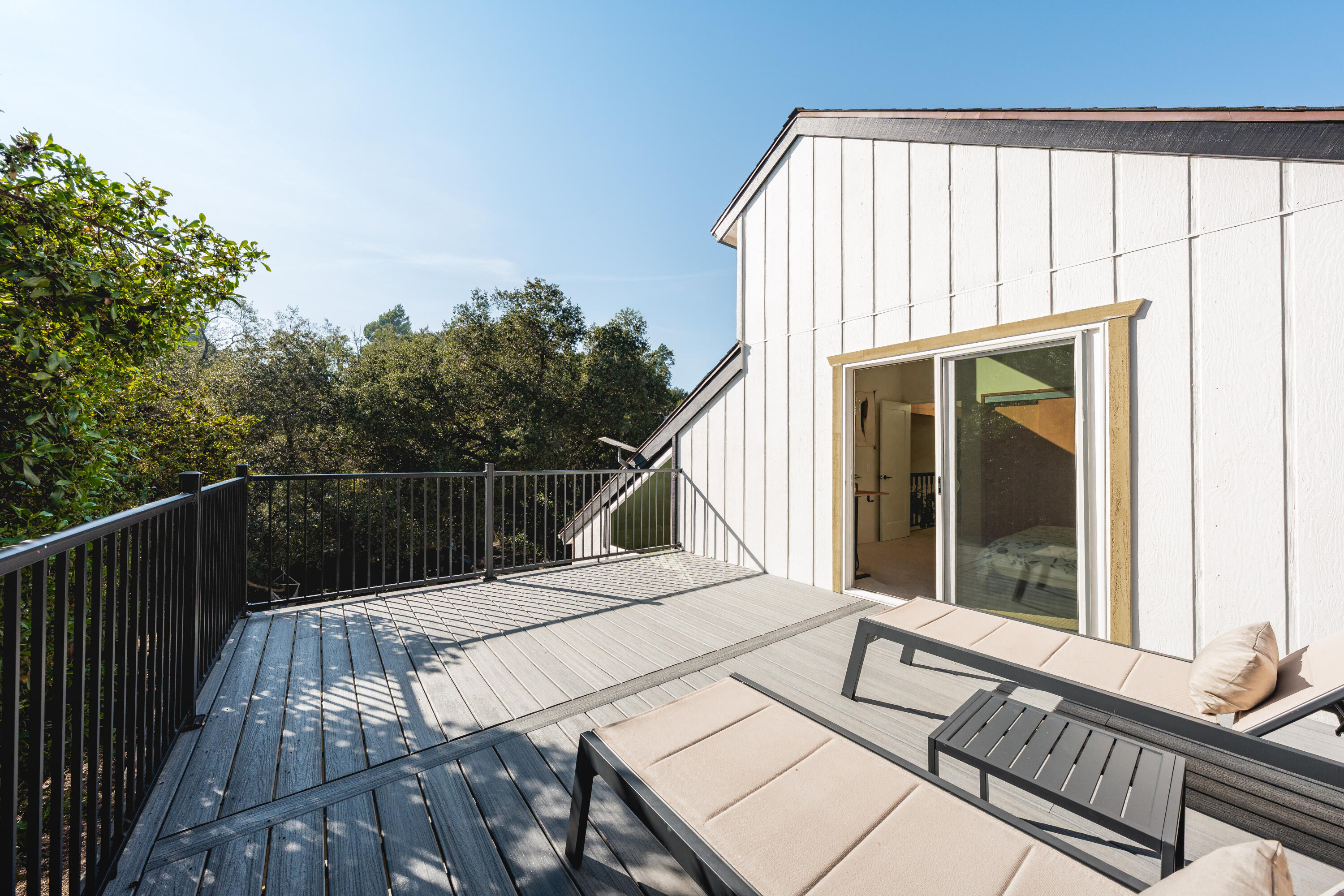 4856 Glenn Road Santa Barbara, CA 93105 - Photo 21 of 25 Deck