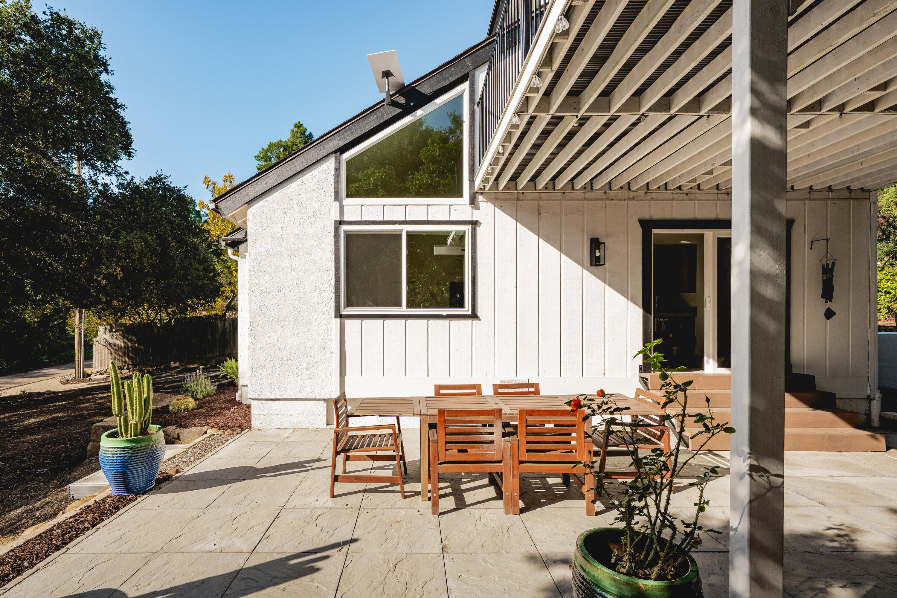 4856 Glenn Road Santa Barbara, CA 93105 - Photo 9 of 25 Patio