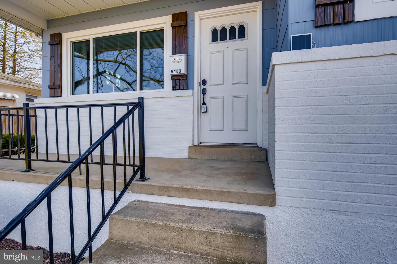 5403 Old Frederick Road Baltimore, MD 21229 - Photo 2 of 27 Front porch