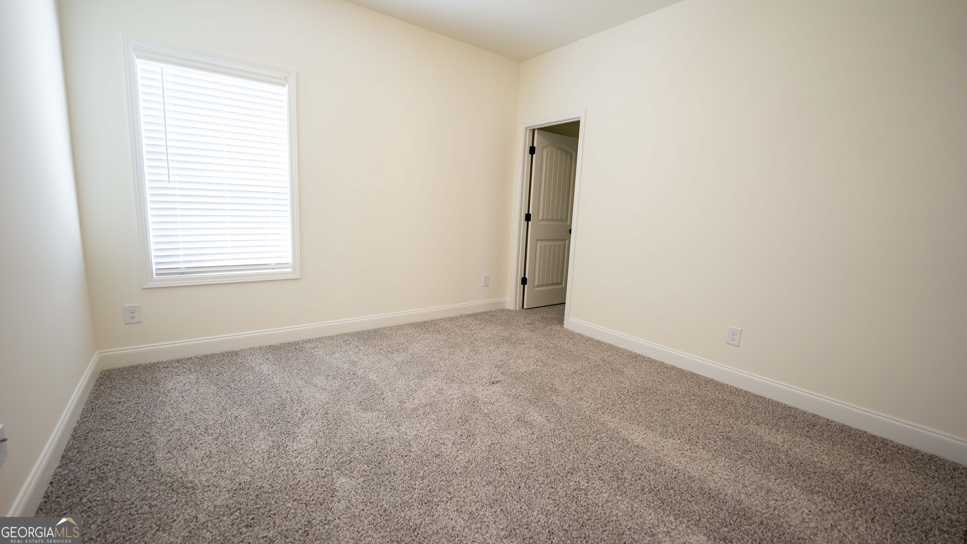 124 Bluecoat Trail Byron, GA 31008 - Photo 67 of 86 an empty room with a window