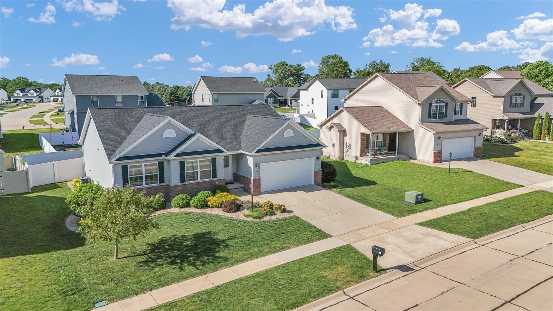 1618 Hunters Ridge Court Mahomet, IL 61853 - Photo 40 of 45